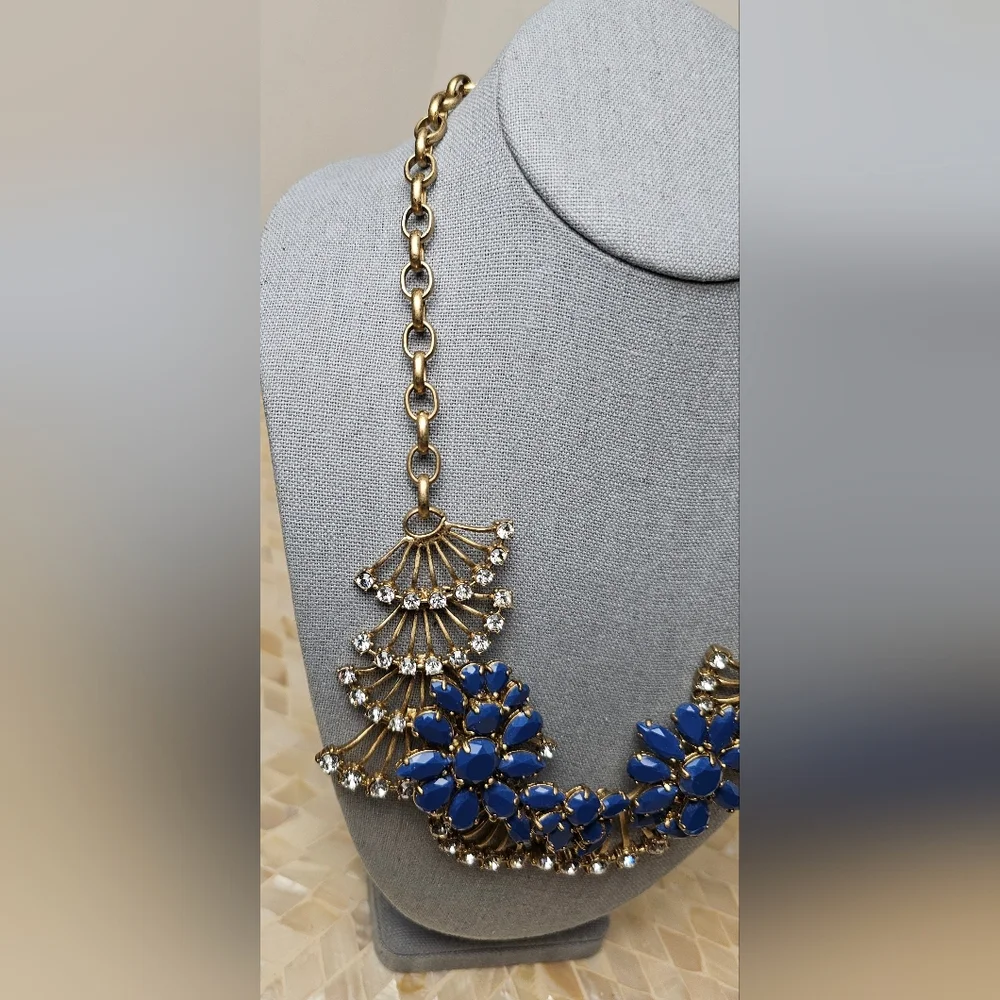[J. CREW] Vintage Gold Tone Blue Stones Fan Crysral Gemstones Statement Necklace